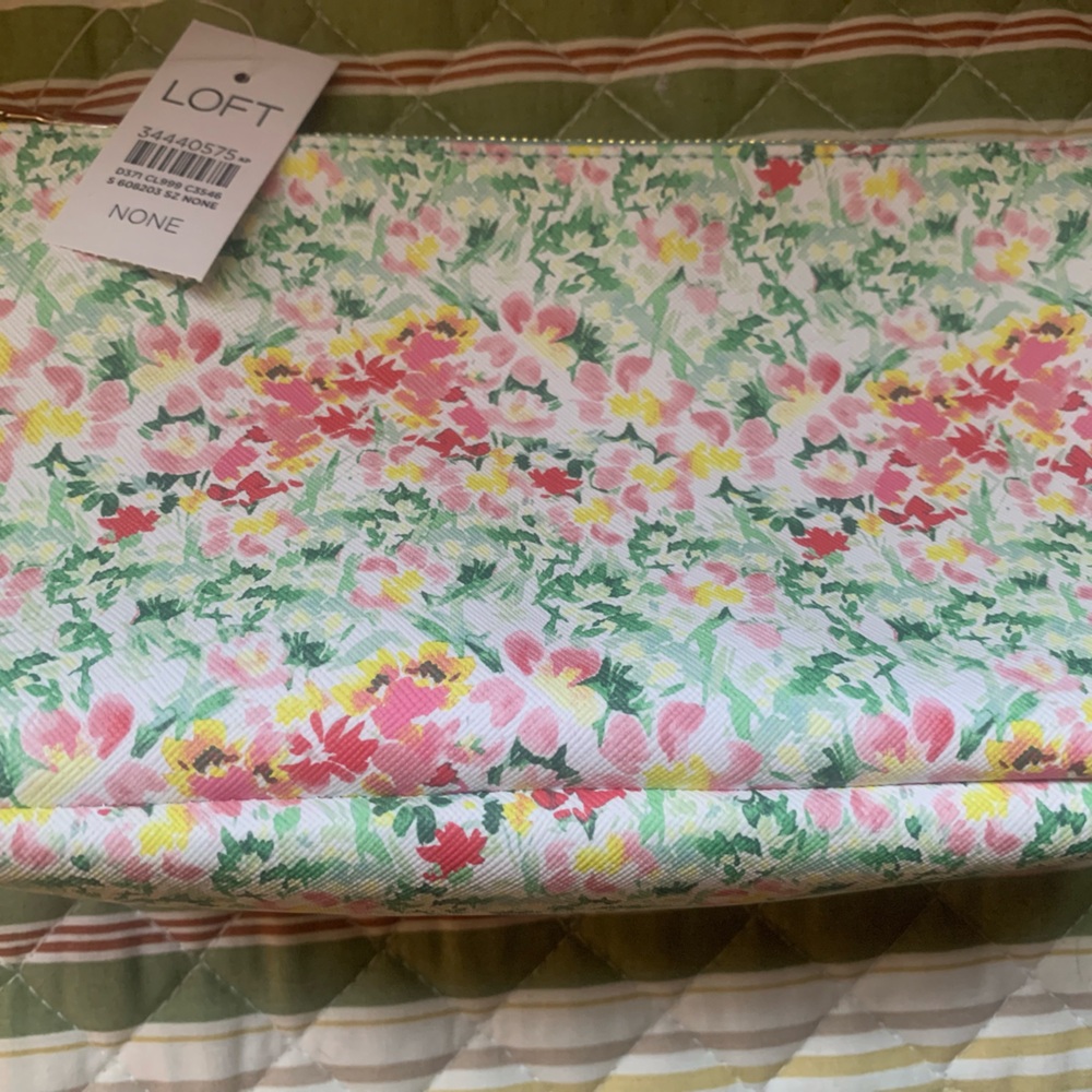 NWT LOFT Bright Multi-Color Floral Clutch, Gold-tone Zipper, Light Blue …
